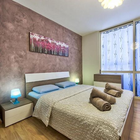 Spinola Court - Stunning Seaview Apartment & Penthouse On Spinola Bay By Shortletsmalta Saint Julian's Bagian luar foto