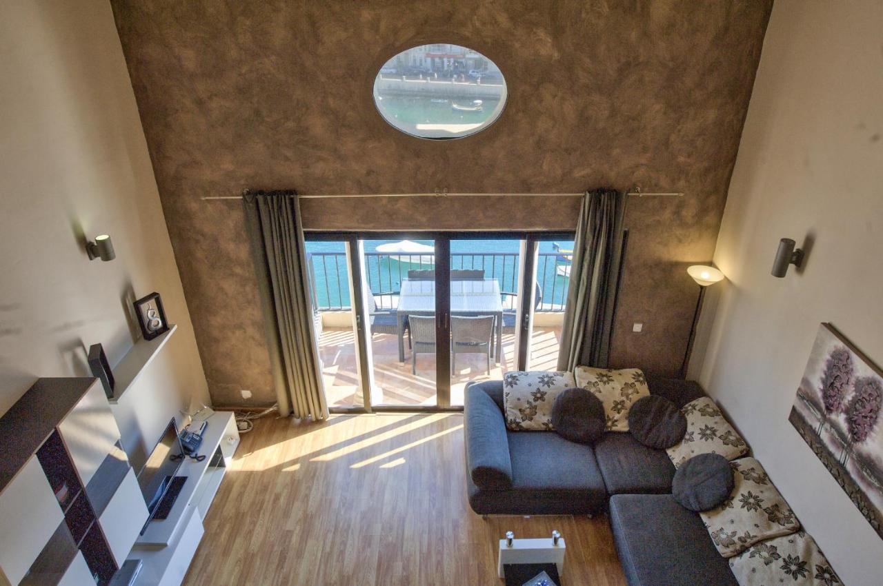 Spinola Court - Stunning Seaview Apartment & Penthouse On Spinola Bay By Shortletsmalta Saint Julian's Bagian luar foto