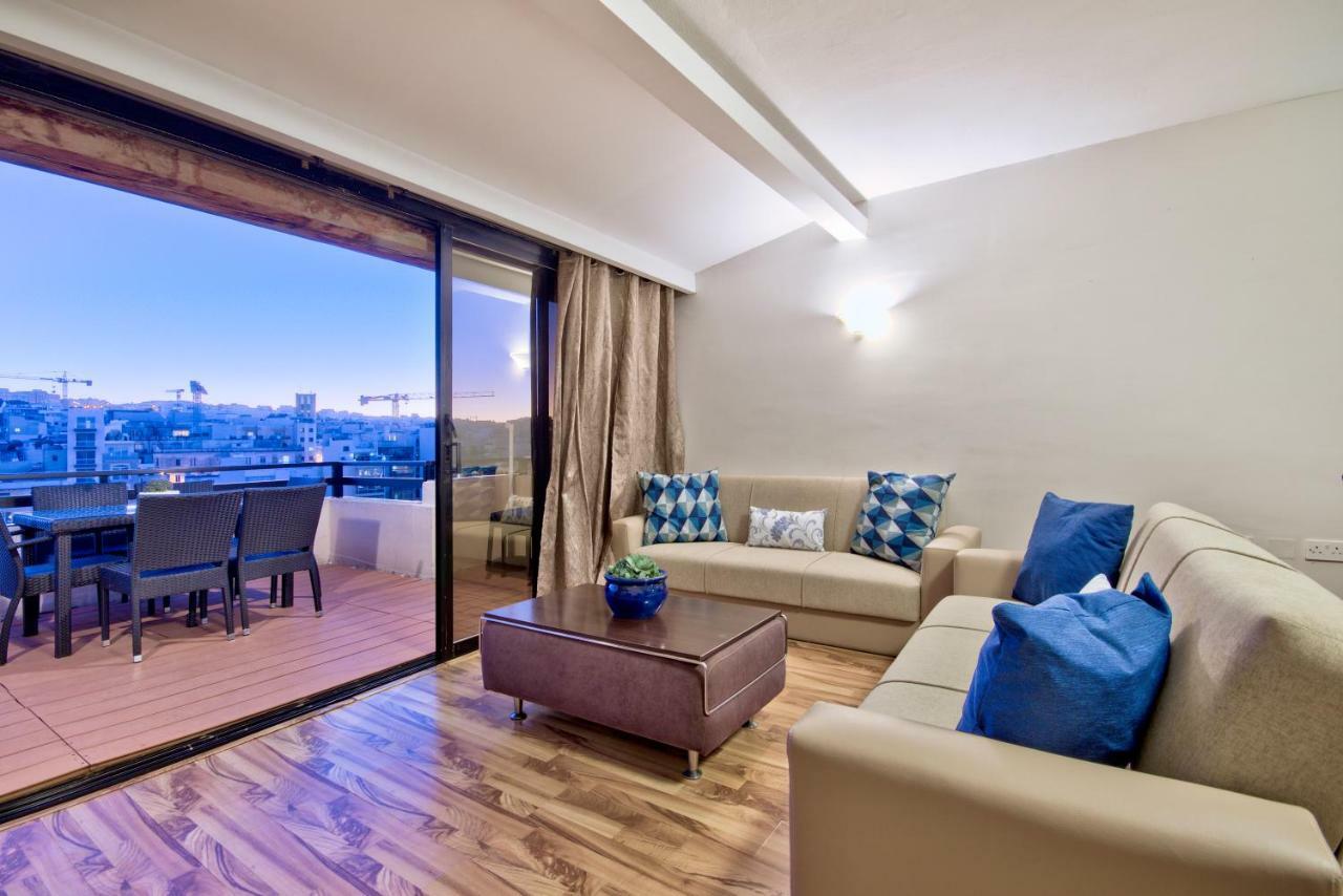 Spinola Court - Stunning Seaview Apartment & Penthouse On Spinola Bay By Shortletsmalta Saint Julian's Bagian luar foto